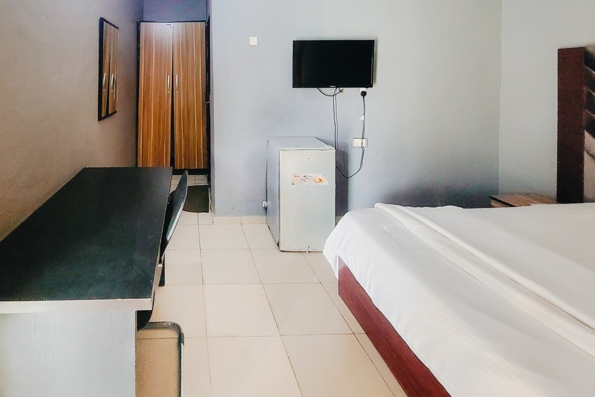 ANNEX ROOM